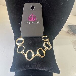Paparazzi Gold Geometric Bracelet
